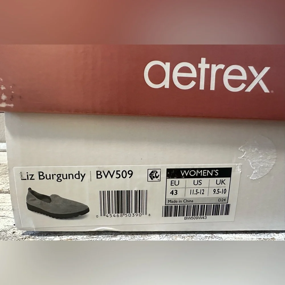 Aetrex Liz Slip-On Arch Support Shoe - NIB